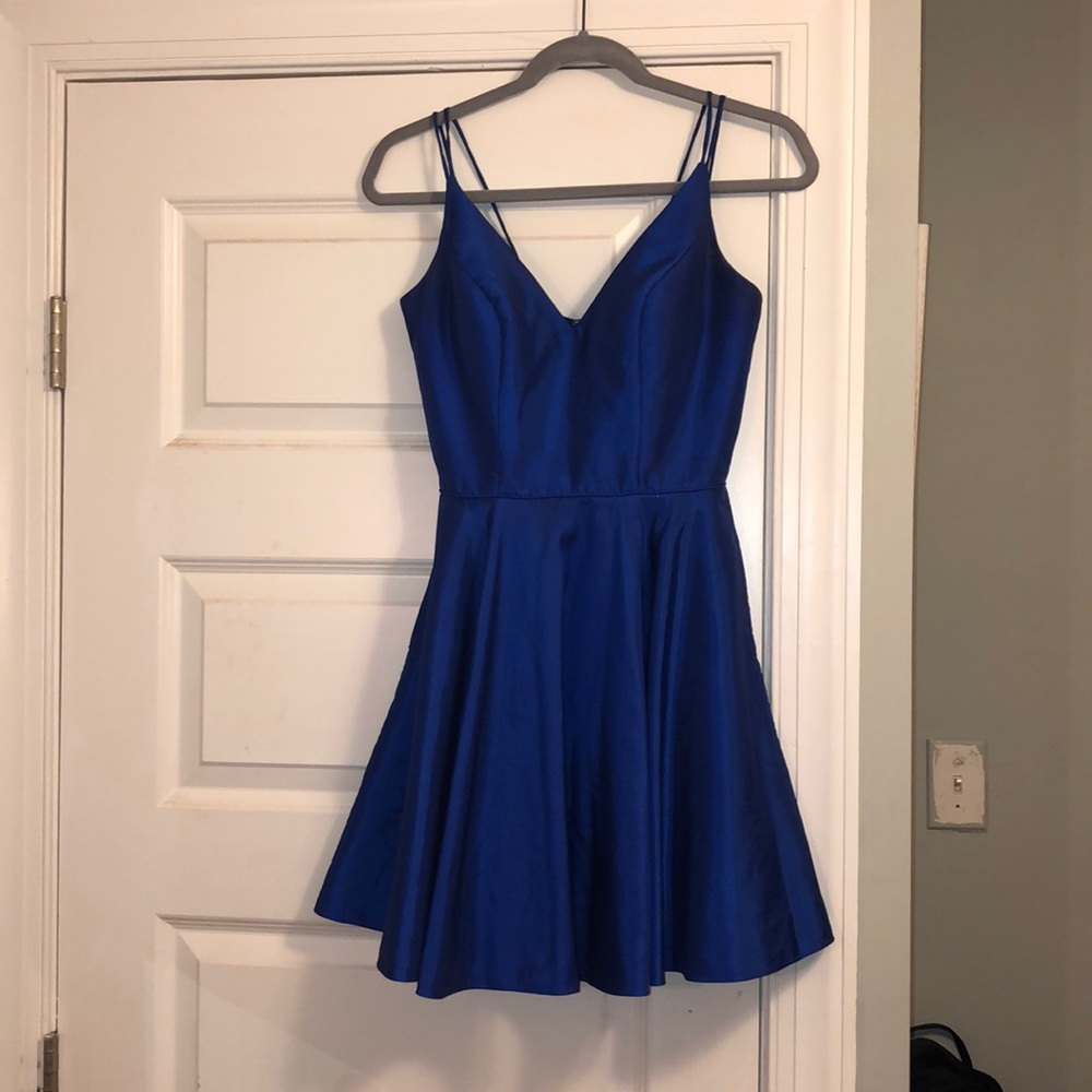 blue sherri hill dress